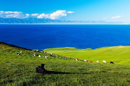 印象北疆：可可托海、喀納斯、喀拉峻、庫木塔格沙漠、葡萄溝14日游